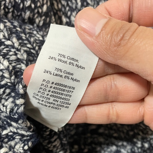 Aritzia Community Dark Navy & white Speckled Wool and cotton Turtleneck Sweater - Picture 9 of 16